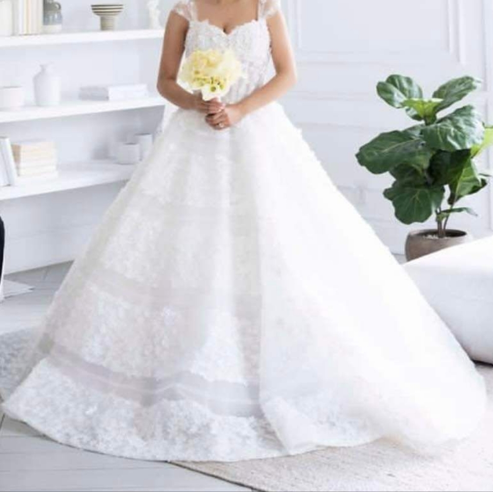 Gorgeous Princess wedding dress with 3D flowers